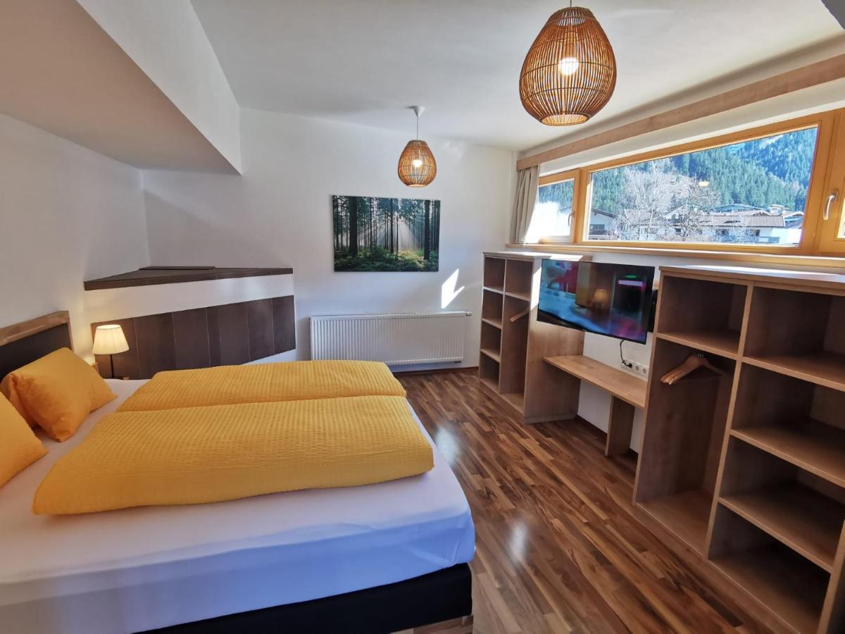 Апартаменты Haus Viktoria Майрхофен Экстерьер фото